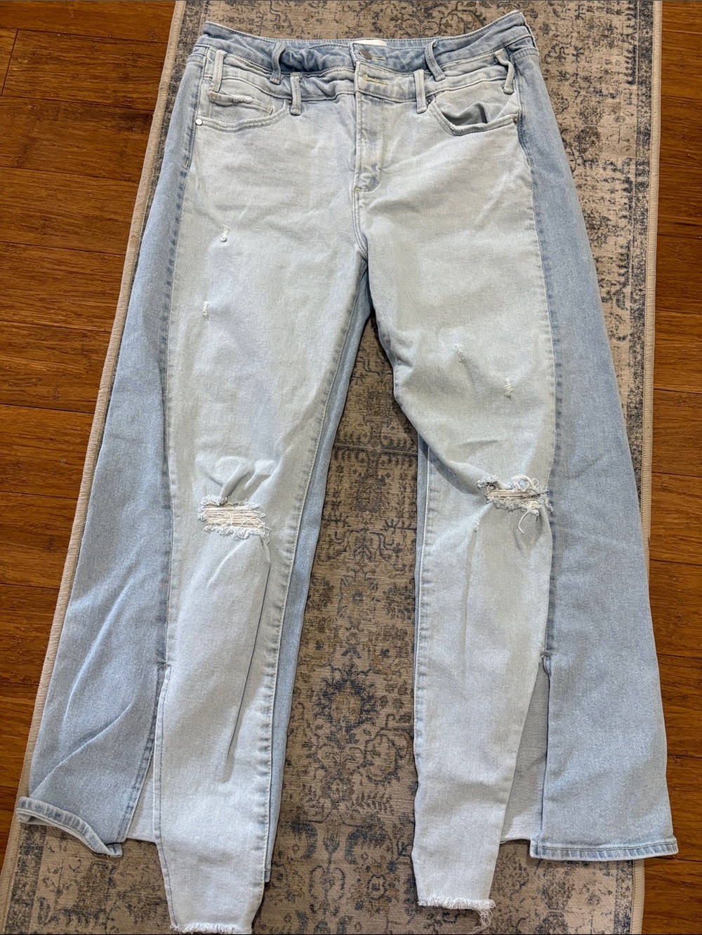 Driftwood - CeCe Women’s Light Blue Two-Tone Distressed Jeans - size 30